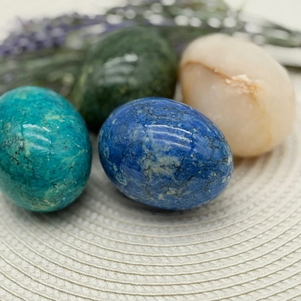 Vintage Natural Polished Stone Eggs Set of 4 Lapis Jade Alabaster Decorative